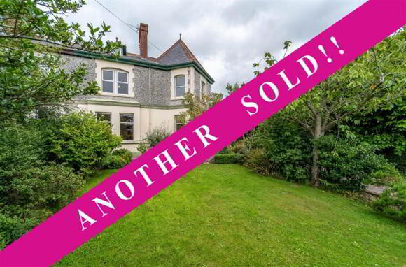 Photo 1 of 28 Bryansburn Road, Bangor
