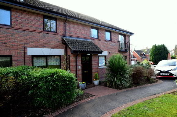 Photo 1 of 6 Laganvale Mews, Moira