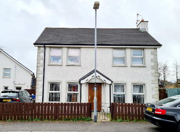 Photo 1 of 16 Kirkview Court, Ballymoney