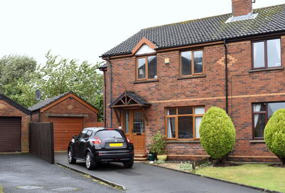 Photo 1 of 21 Demesne Grove, Moira