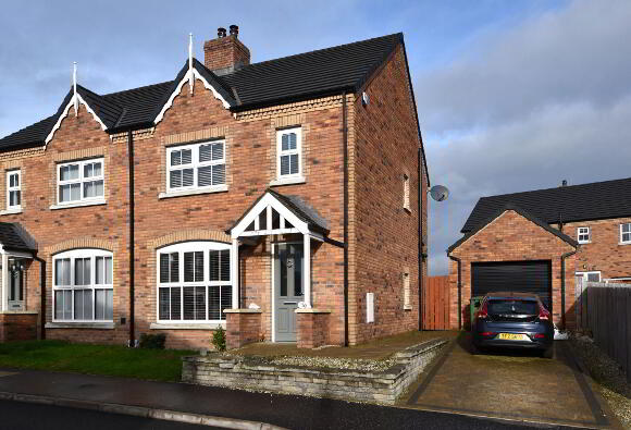 Photo 1 of 70 Wellington Park Road, Maghaberry, Moira
