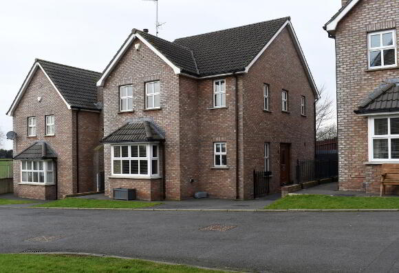 Photo 1 of 5 Broomhill Grove, Magheralin, Moira