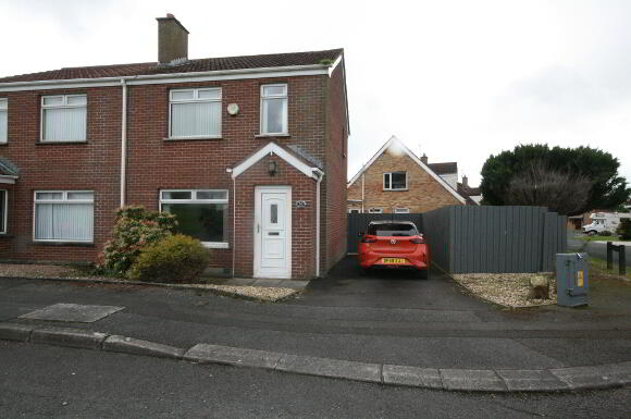 Photo 1 of 14 Claremont Drive, Moira