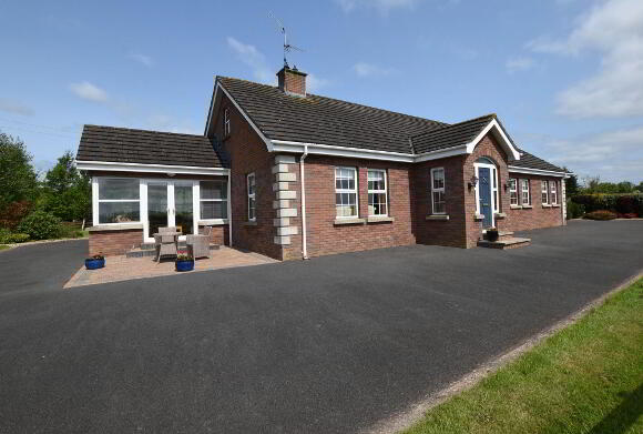 Photo 1 of 21a Lisburn Road, Moira