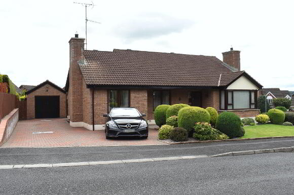 Photo 1 of 20 Waringfield Park, Moira