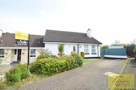 Photo 1 of 51 Lakeview, Crumlin