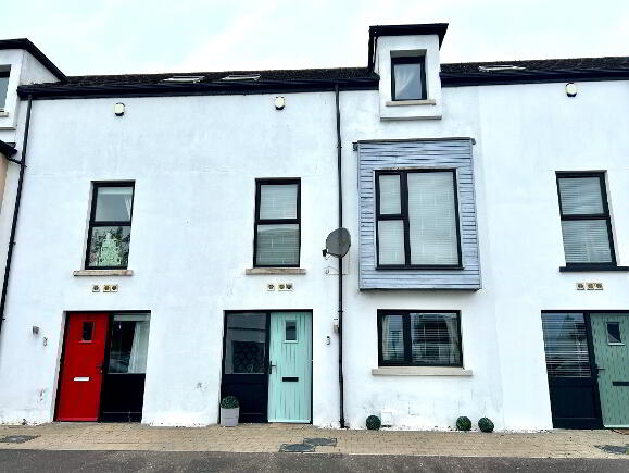 Photo 1 of 9 Tullyardan Square, Derry