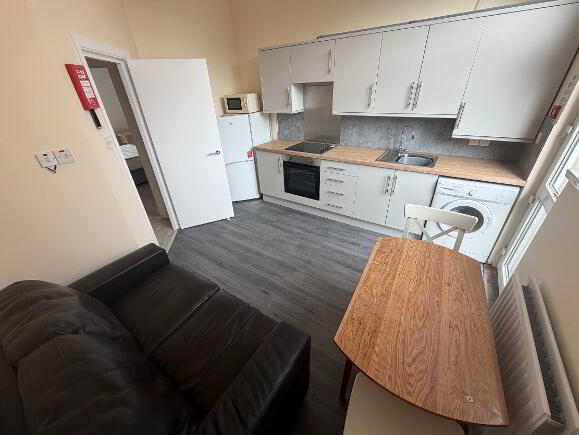 Photo 1 of Apt 3, 84 Fitzroy Avenue, Belfast