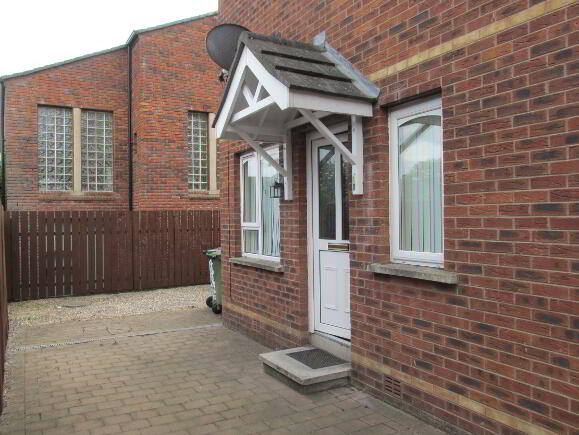 Photo 1 of 18 Demesne Grove, Moira