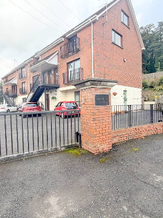 Photo 2 of 10 Sandymount Mews, Derriaghy