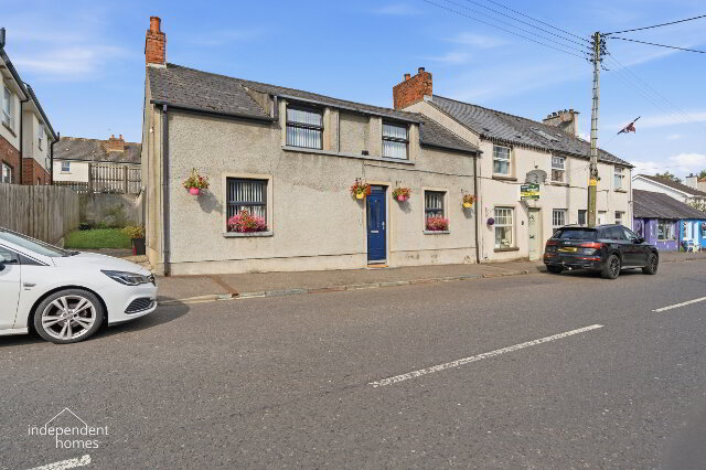 Photo 1 of 19 Main Street, Ballycarry, Carrickfergus