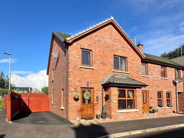 Photo 1 of 16 Riverdale Park, Portglenone, Ballymena