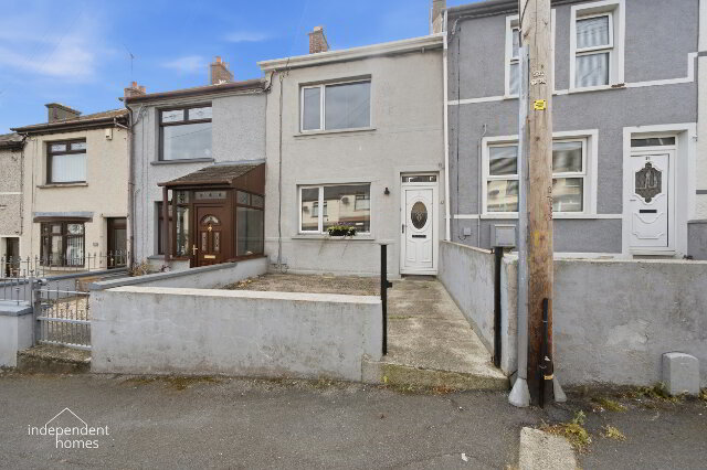 Photo 1 of 33 Kent Avenue, Larne