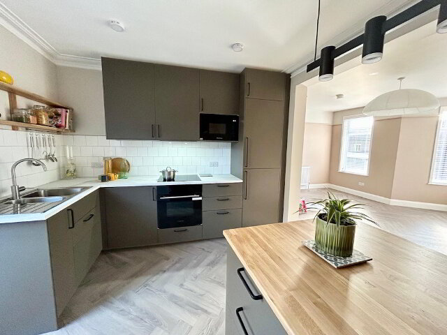 Photo 1 of 2a Willowfield Gardens, Belfast