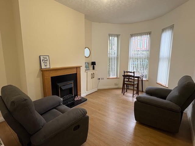 Photo 1 of Fantastic Apartment, 127a University Avenue, Belfast