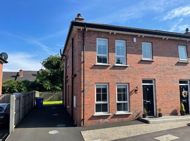 Photo 1 of 15 Regency Drive, Magherafelt