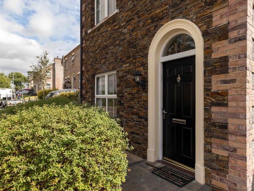 Photo 3 of 161 Summerhill, Banbridge