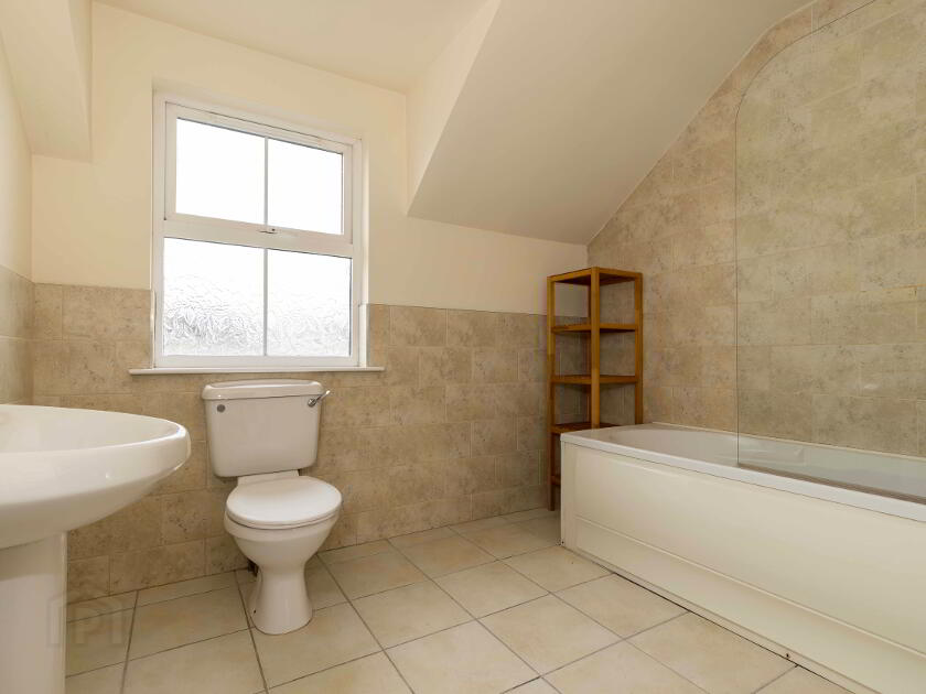Photo 15 of 15 Iveagh Court, Blackskull, Dromore