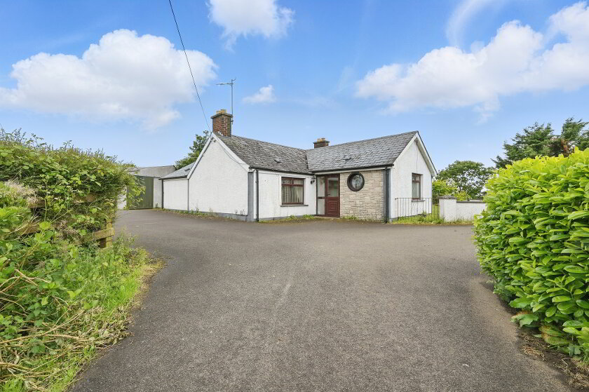 Photo 4 of 225 Carniny Road, Ballymena