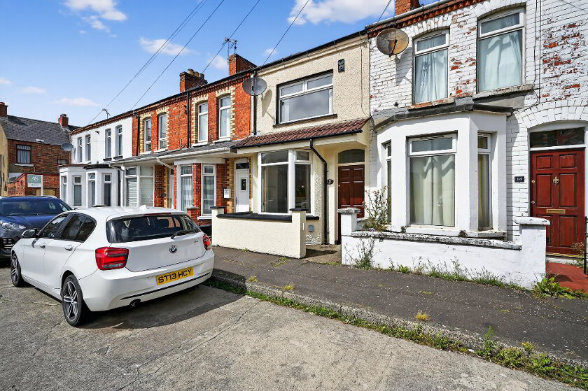 Photo 2 of 12 Ardenvohr Street, Belfast