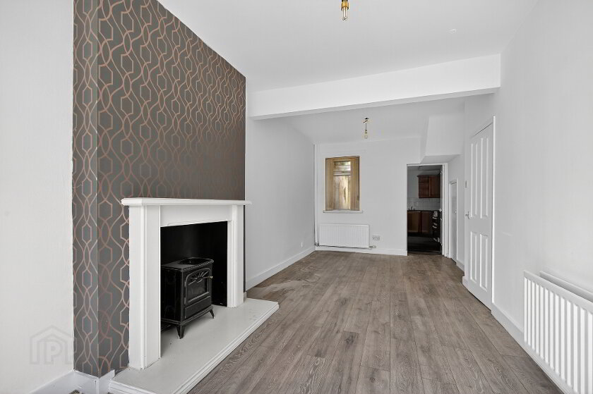 Photo 5 of 12 Ardenvohr Street, Belfast