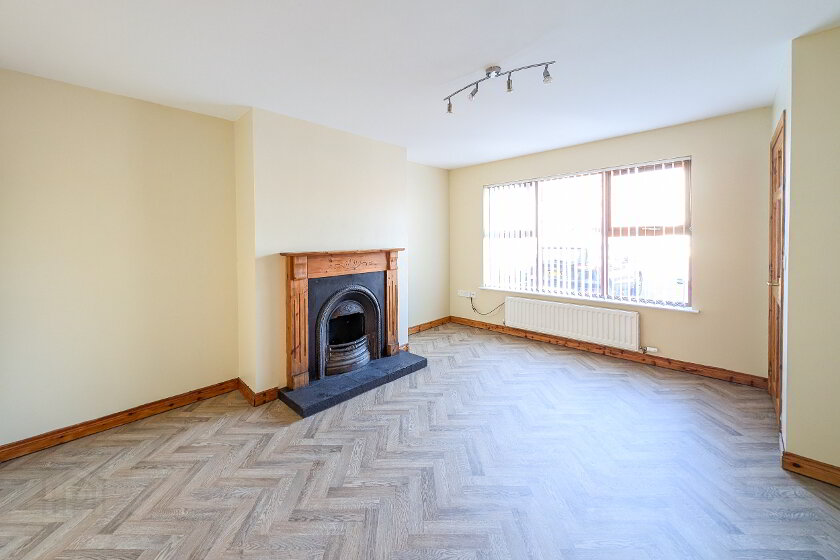 Photo 2 of 16 School House Mews, Dollingstown