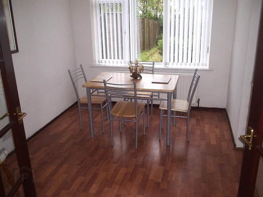 Photo 3 of 57 Fernagh Avenue, Newtownabbey