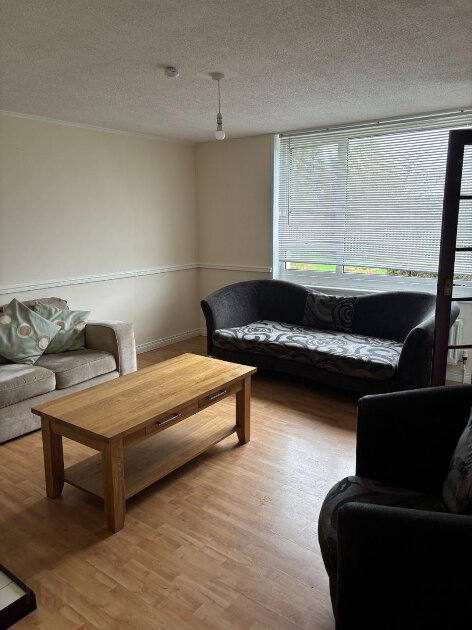 Photo 2 of 14 Kilbride Gardens, Antrim