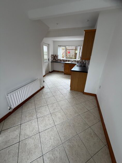 Photo 4 of 16 Premier Drive, Belfast