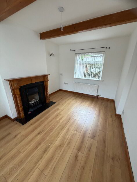 Photo 2 of 16 Premier Drive, Belfast