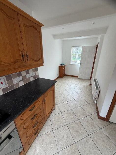 Photo 5 of 16 Premier Drive, Belfast