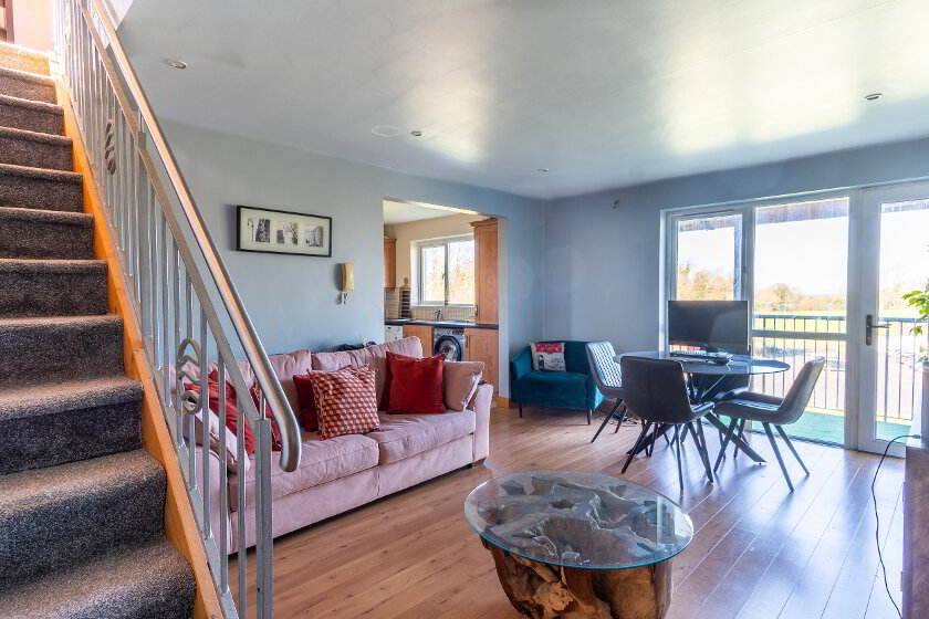 Photo 2 of 29 Silverwood Court, Lurgan