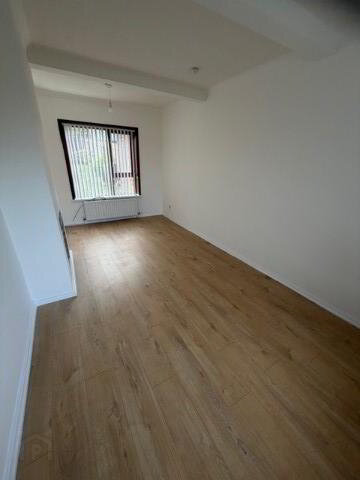 Photo 2 of 4 Mountvernon Grove, Belfast