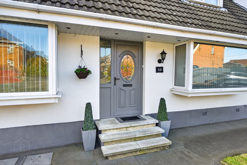 Photo 3 of 30 Briar Hill, Belfast
