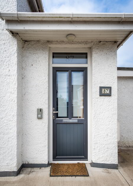 Photo 2 of 87 Lake Street, Lurgan