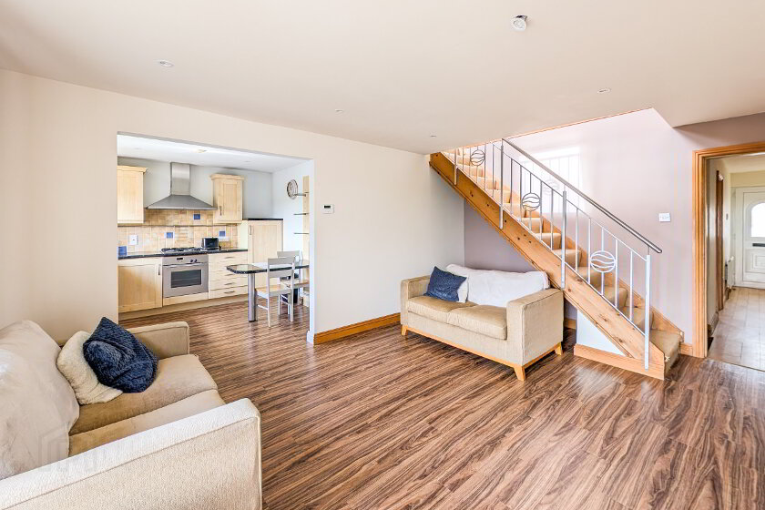 Photo 3 of 8 Silverwood Court, Lurgan