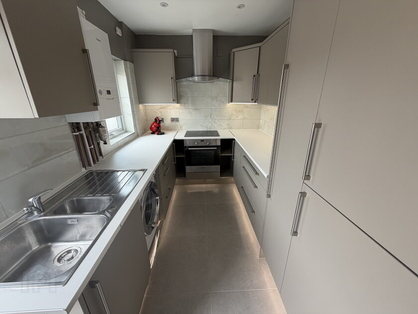 Photo 5 of 11 Northwood Drive, Belfast