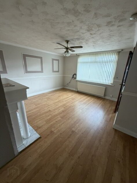 Photo 4 of 27 Corbally Avenue, Antrim