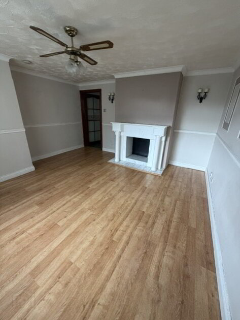 Photo 3 of 27 Corbally Avenue, Antrim