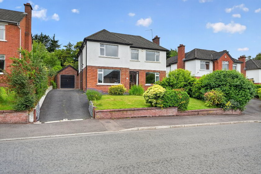 Photo 2 of 10 Hillside Drive, Stranmillis, Belfast