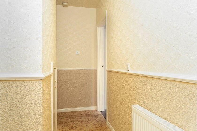Photo 5 of 39 Young Crescent, Castlederg