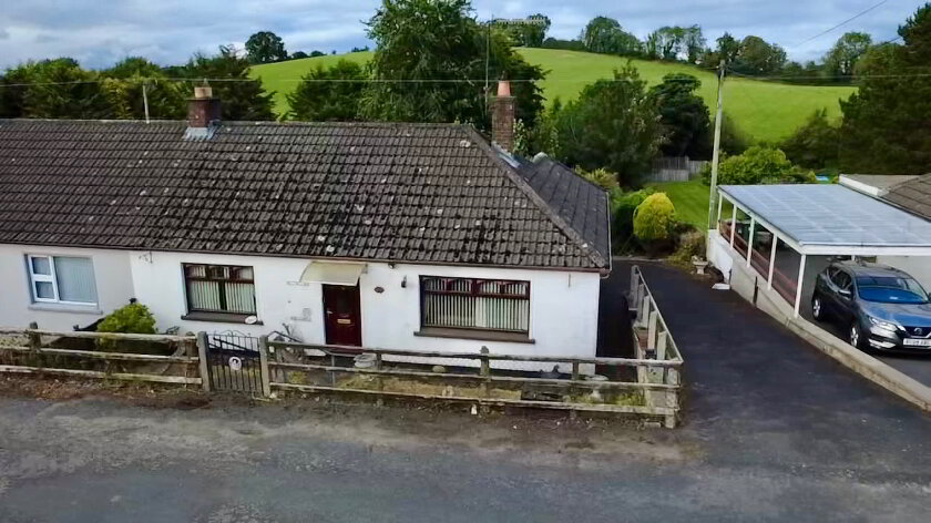 Photo 2 of 29 Aghanore Road, Armagh