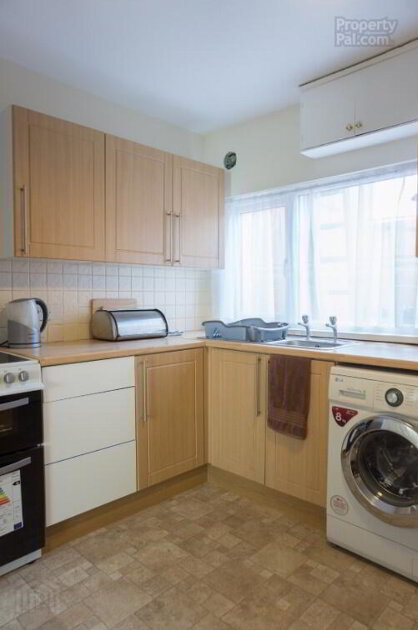 Photo 2 of 64 Albert Street, Lurgan
