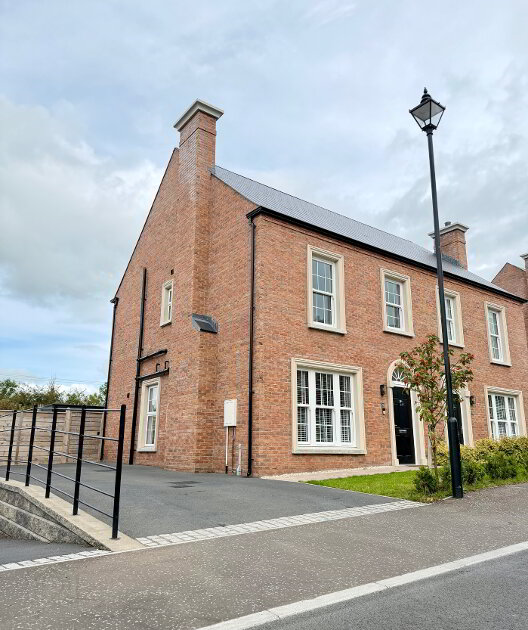 Photo 3 of 32 Deanery Gardens, Armagh