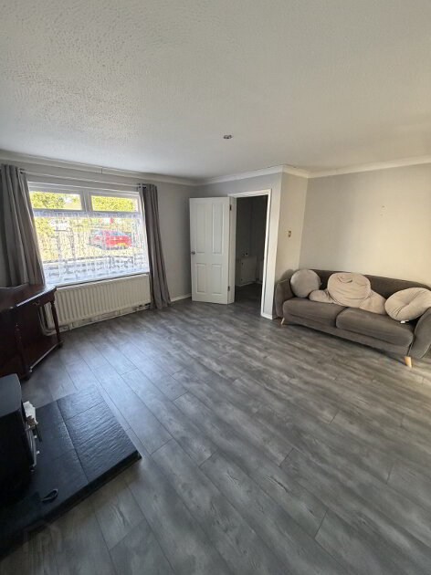 Photo 3 of 37 Brae Grove, Ballygowan