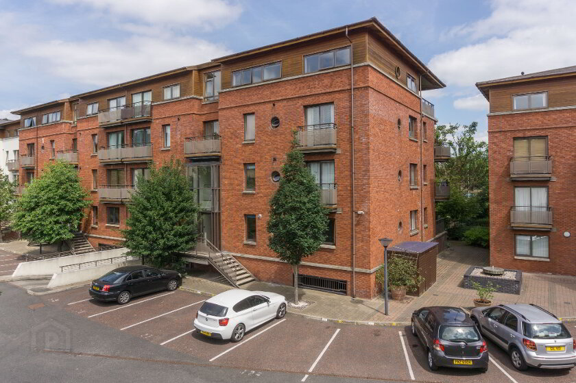 Photo 2 of 28 Stranmillis Wharf, Belfast