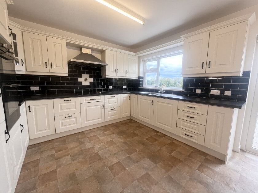 Photo 4 of 11 Thornton Villas, Bellanaleck, Enniskillen