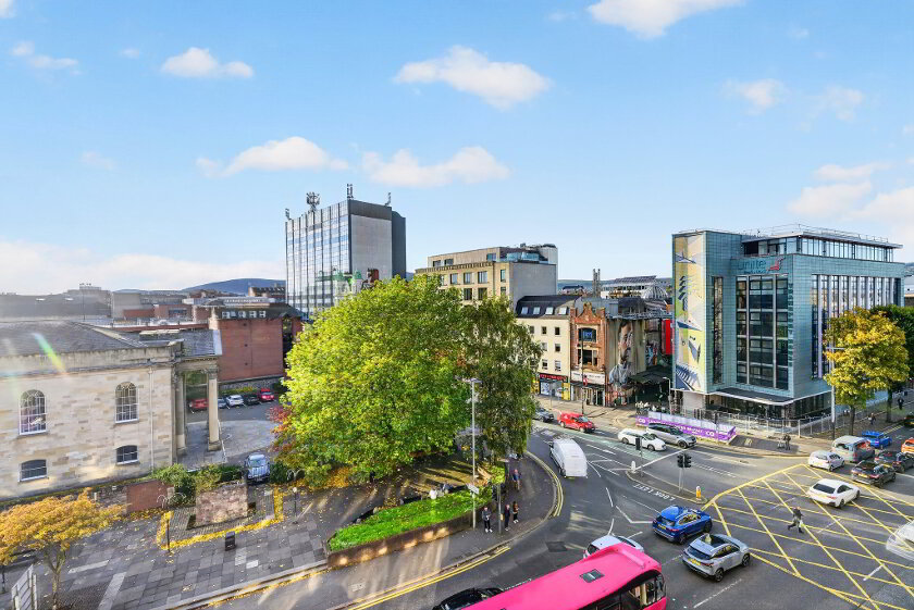 Photo 3 of 89 Queens Square, Belfast