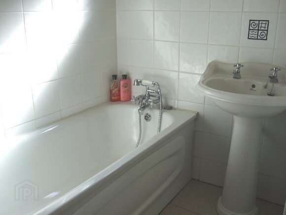 Photo 4 of 50 Garland Avenue, Lurgan