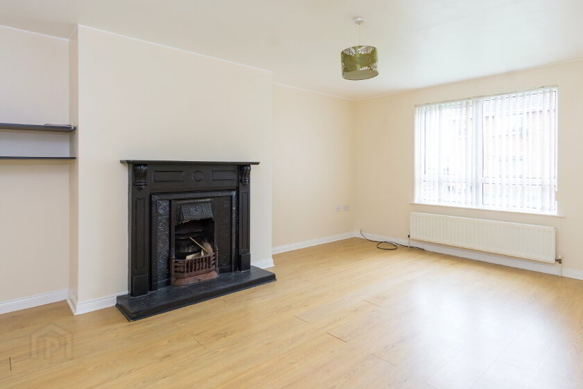 Photo 2 of 21 Lakeview Court, Drumgor, Craigavon